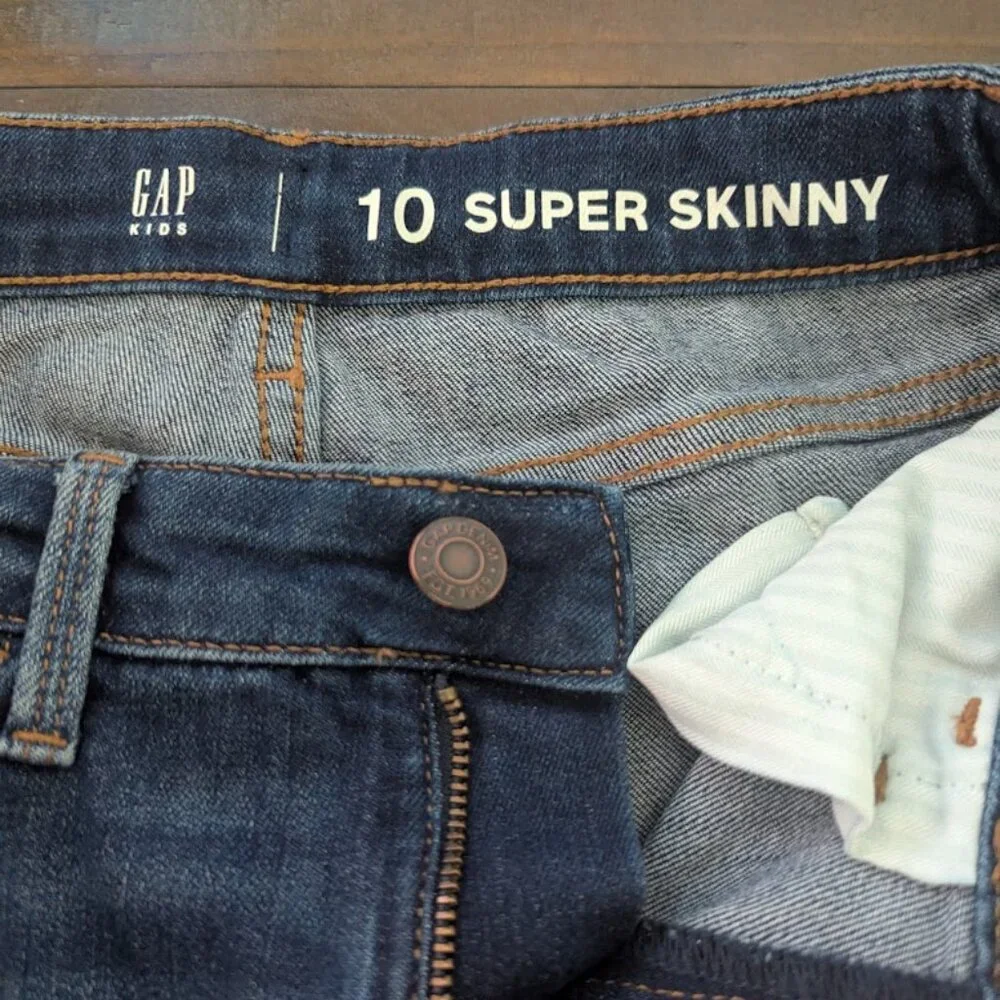 GAP Kids Girls Super Skinny Jeans – Size 10 – NWT 👖✨